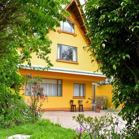 Casa Iris Hotel Chía Екстериор снимка