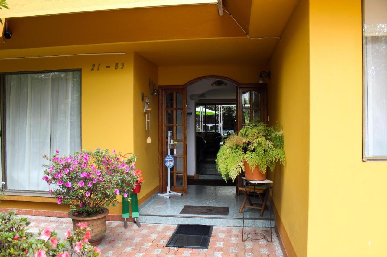 Casa Iris Hotel Chía Екстериор снимка