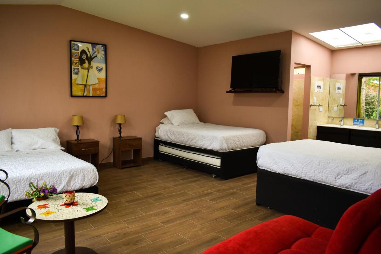 Casa Iris Hotel Chía Екстериор снимка